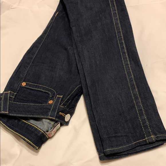 NWOT Original True Religion Jeans in Blue with Form Fitted Fit - Picture 4 of 6